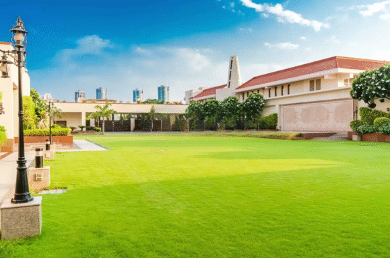Jaypee Greens Sports Villa For Sale 600 Sq. Yard, 20 Cr